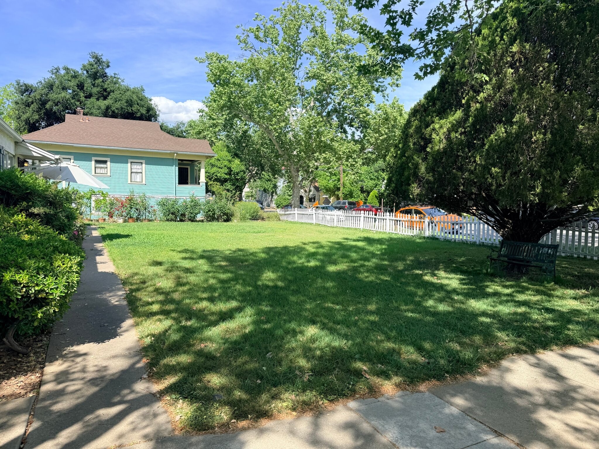 Building Photo - 2629 U St