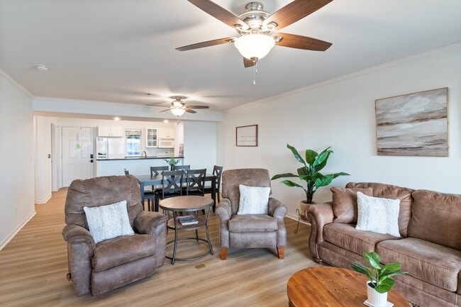 Building Photo - 1407 Harbour Towne Dr