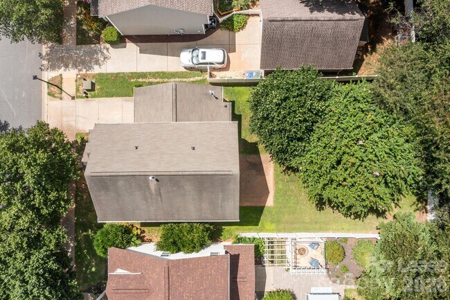 Building Photo - 19601 Denae Lynn Dr