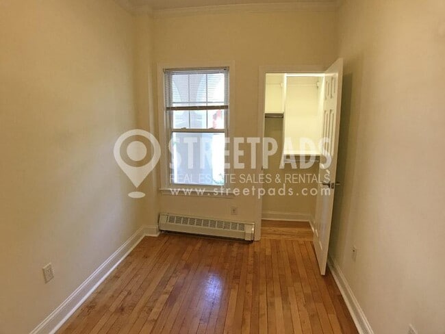 Building Photo - 3 bedroom in Cambridge MA 02138