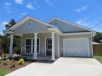 Building Photo - 5510 Avon Rd