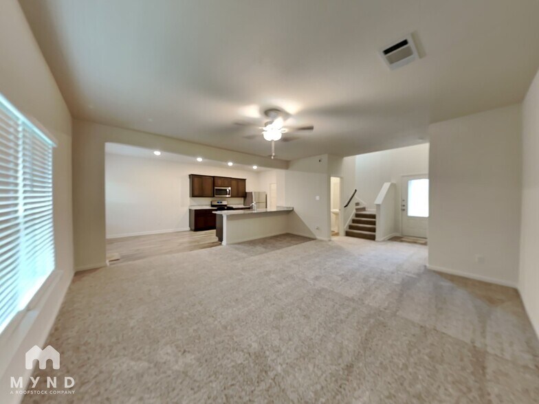 Building Photo - 200 Tidwell Dr