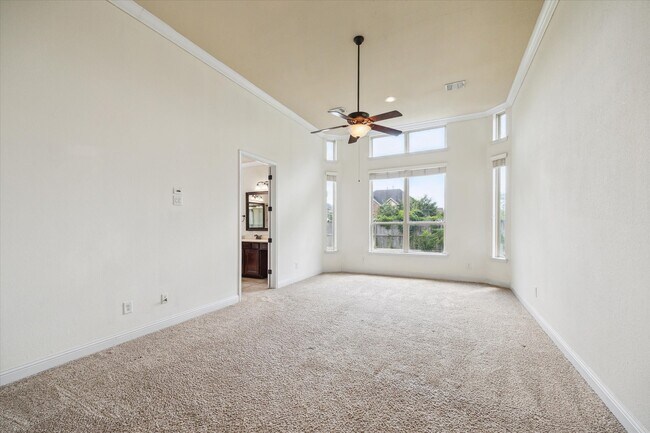 Building Photo - 27 Tioga Pl