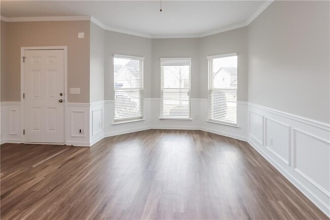 Building Photo - 1138 Paramount Dr