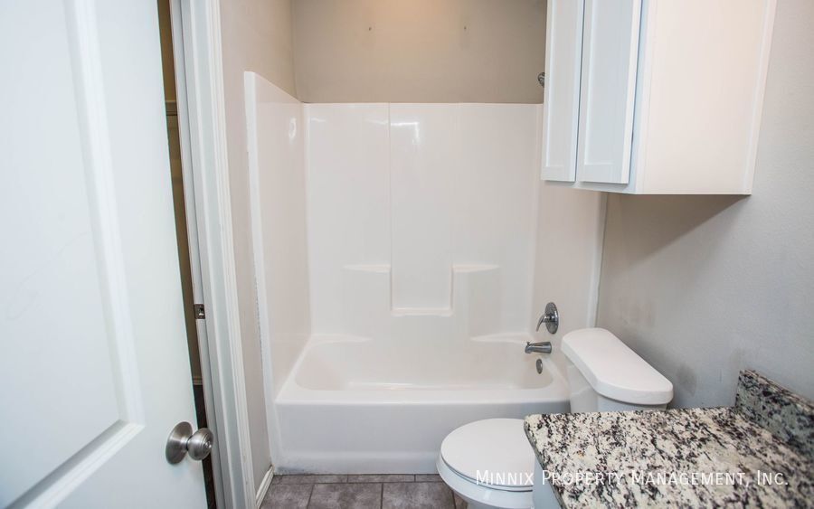 Building Photo - 1713 102nd St