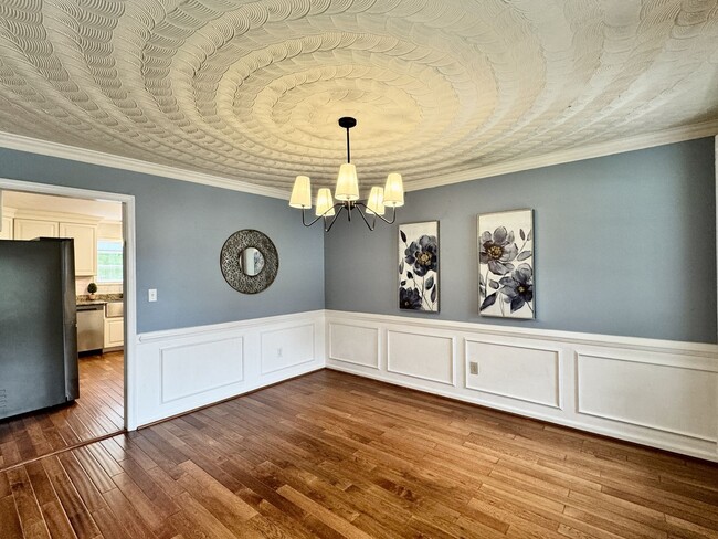 Building Photo - Ready NOW! A Spacious Home in Beautiful Pi...