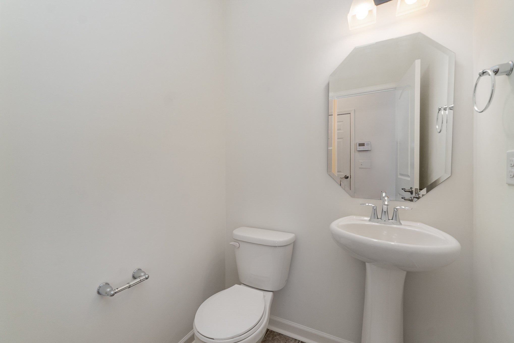 Building Photo - 40163 Crooked Stick Dr