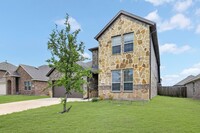 Building Photo - 1103 Wagon Wheel Way