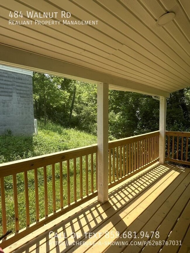 Building Photo - 484 Walnut Rd