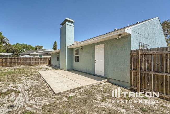 Building Photo - 5351 Dr. M.L.K. Jr St S