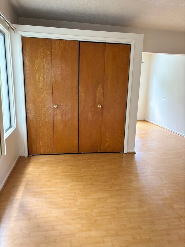 Building Photo - 6825 Whitley Ter