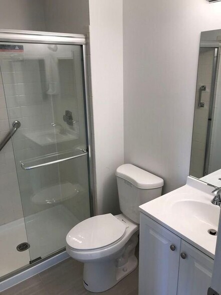 Building Photo - 232 Driftwood Ln