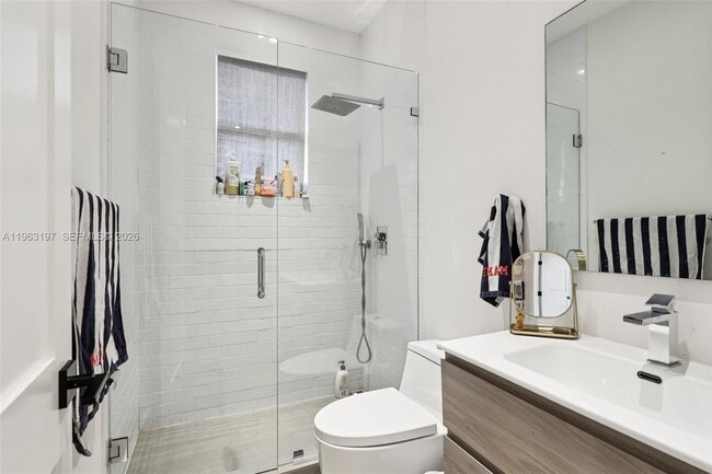 Building Photo - 7420 SW 54th Ct