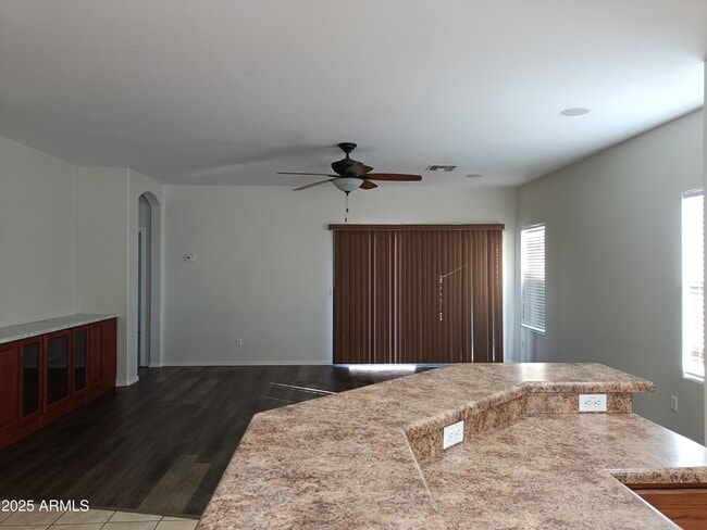 Building Photo - 14634 W Ventura St