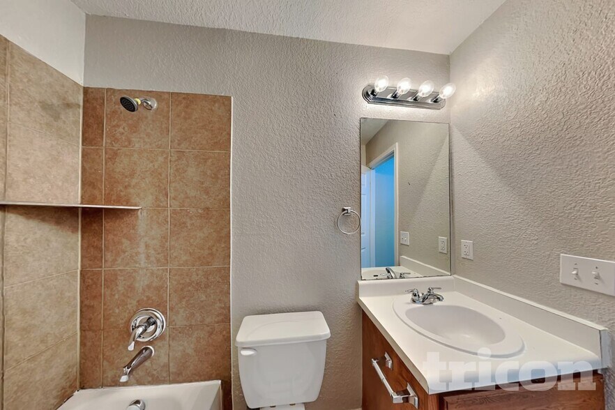 Building Photo - 6510 Poseidon Way
