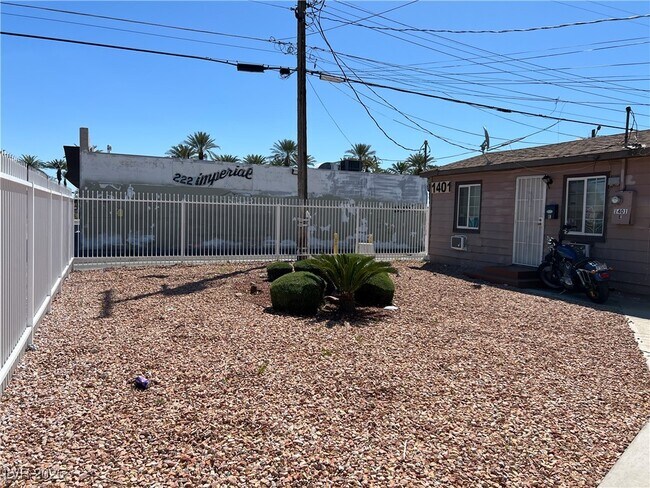 Building Photo - 1401 S Casino Center Blvd