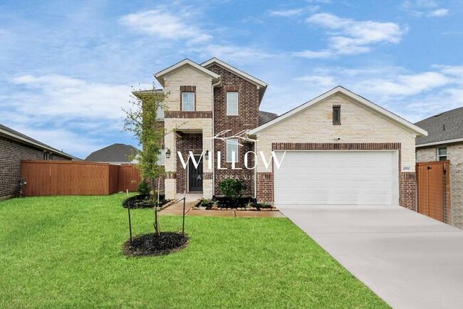 Primary Photo - Incredible 3-Bedroom Home – 6 Weeks FREE R...
