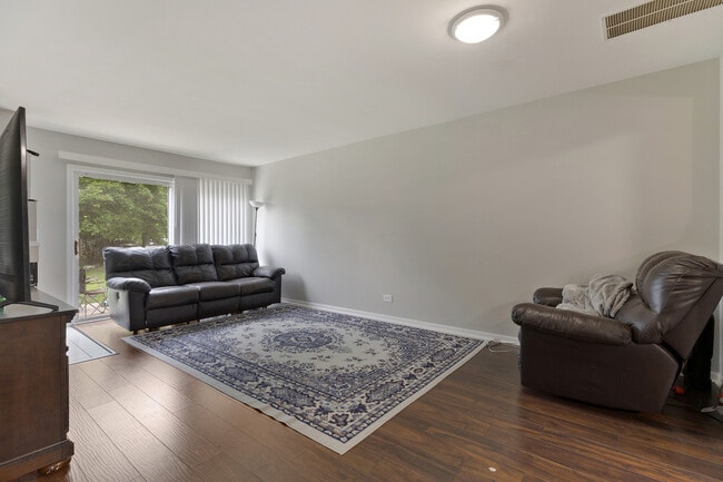 Building Photo - 3092 Serenity Ln
