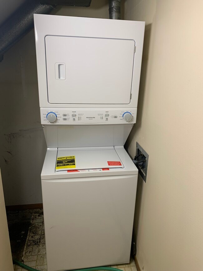 Laundry -Main Level - 317 River St