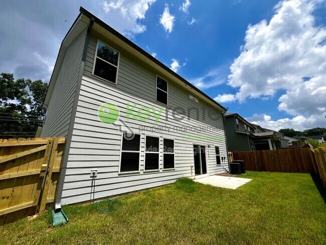 Building Photo - 9110 Fuller Rd