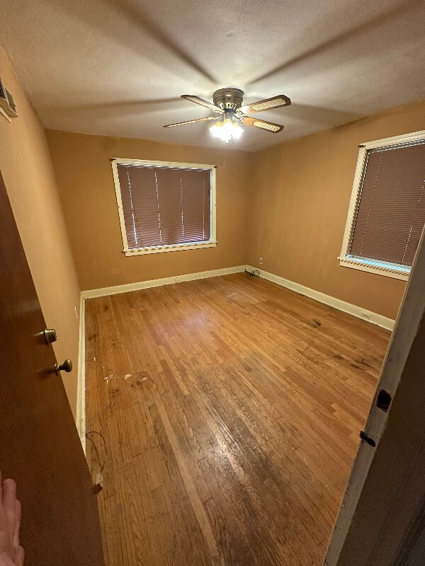Building Photo - 1652 Grape Ave