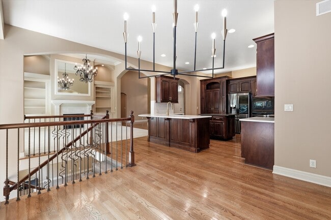 Building Photo - 9638 Zarda Dr