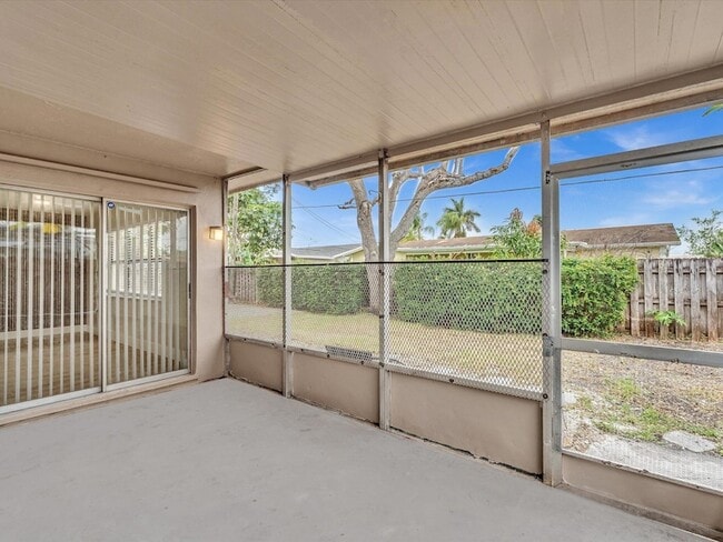 Building Photo - 10691 NW 28th St