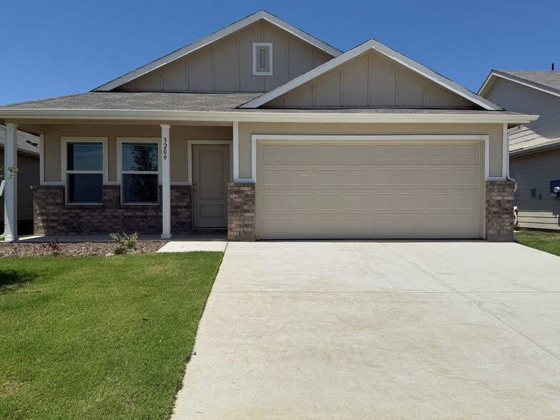 Building Photo - 3209 Tokara St