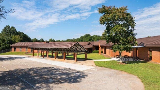 Building Photo - 2907 Daxton Ln