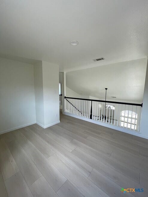 Building Photo - 1016 Starlight Dr