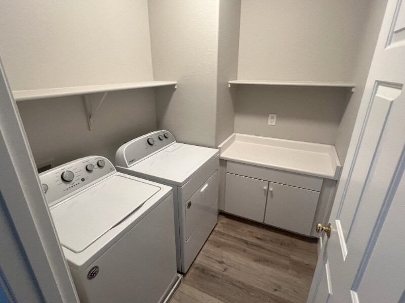 Building Photo - 1225 N 36th St