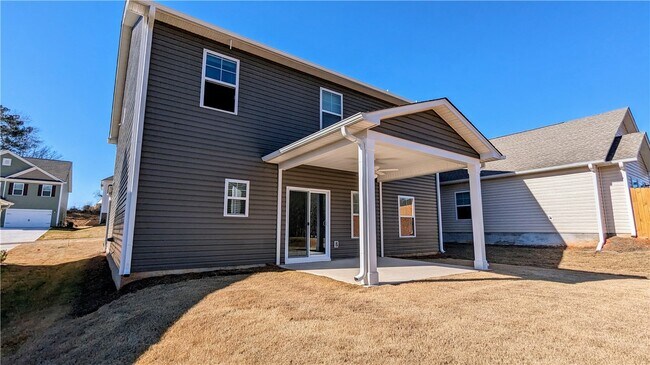 Building Photo - 249 Carvel Trl