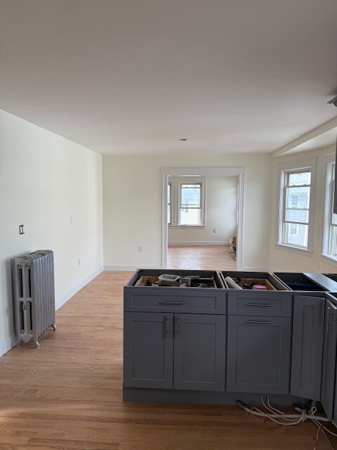 Building Photo - 117 Phillips St