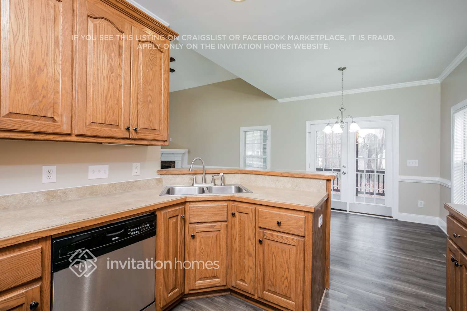 Building Photo - 68 Crabapple Ln