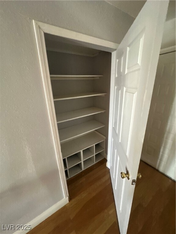 Building Photo - 2807 Tulip Ct