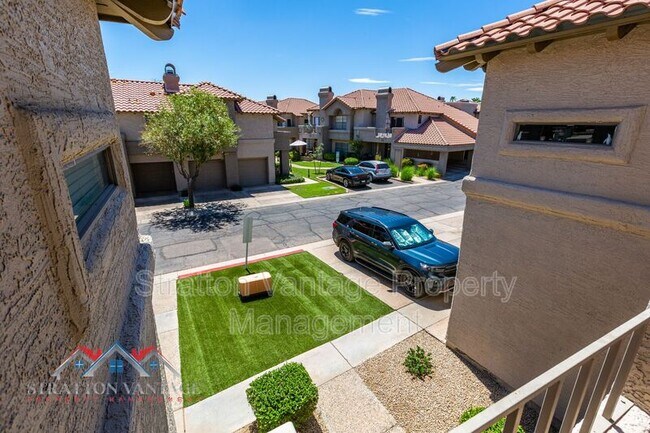 Building Photo - 10015 E Mountain View Rd