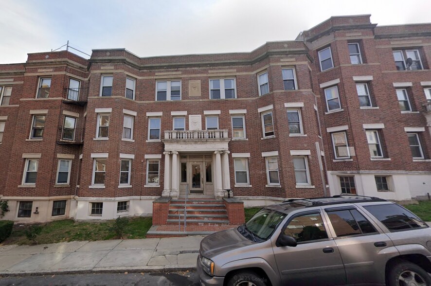 Primary Photo - 11 Scottfield Rd