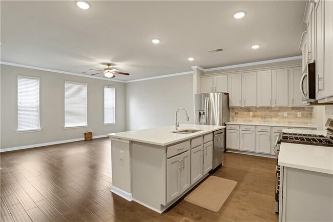 Building Photo - 4364 Sunny Oak Ln