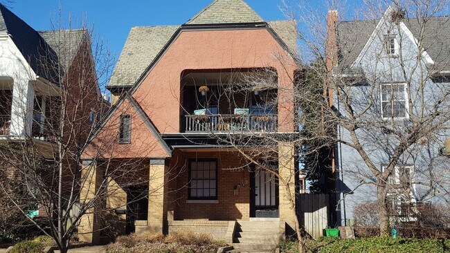 Building Photo - 112 S Arthur Ashe Blvd