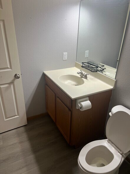 Building Photo - 431 Central AVE W