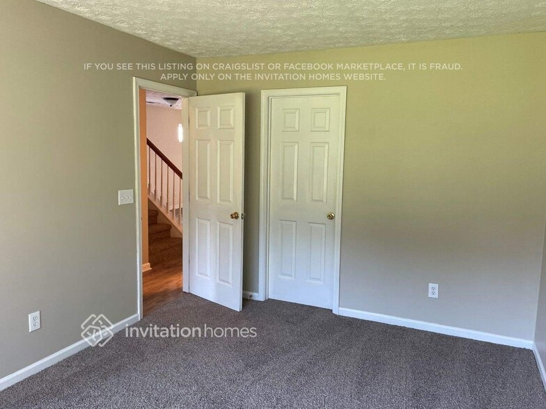 Building Photo - 252 Silver Ridge Dr