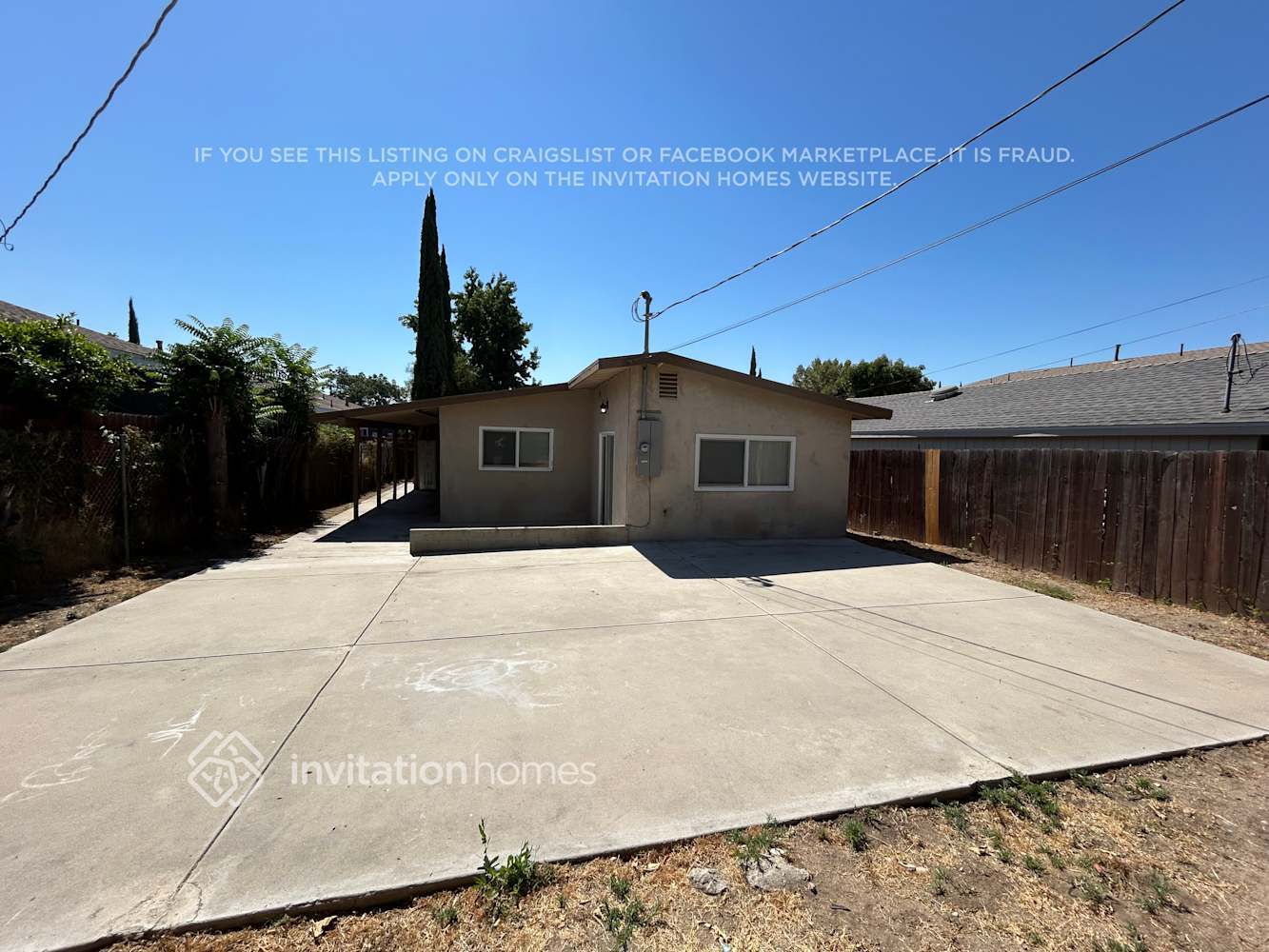 Building Photo - 13515 Raven St