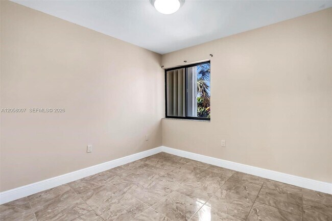 Building Photo - 9937 NW 9th St Cir