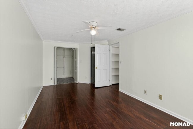 Building Photo - 1483 Keys Crossing Dr NE