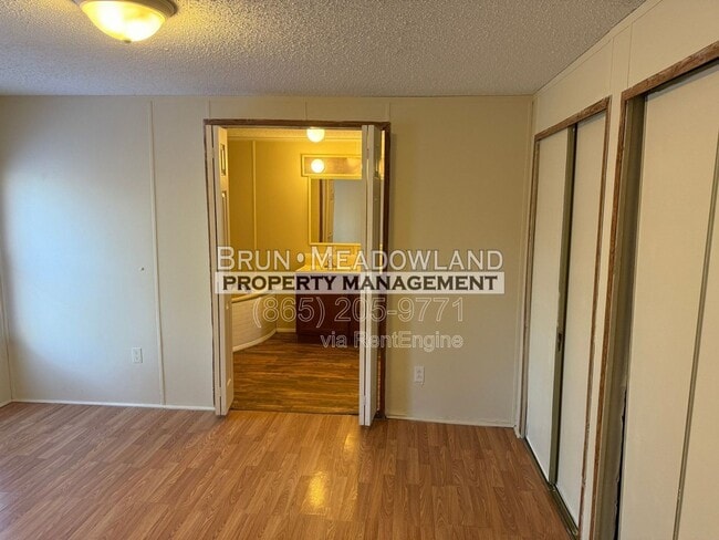 Building Photo - 3040 Samples Rd