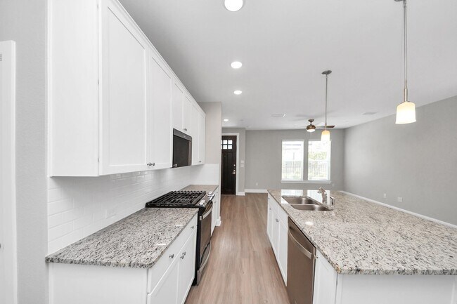 Building Photo - 5300 Berkeley Knl Cir