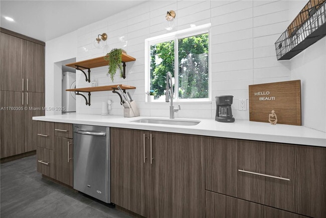 Building Photo - Northwest 50th Street, Miami, FL 33127 - 2...