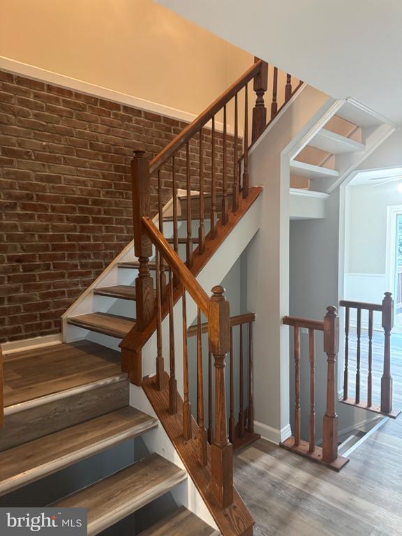 Building Photo - 10630 Winfield Loop