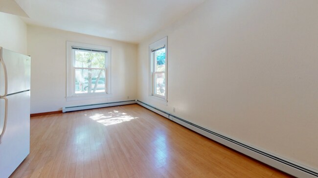 Primary Photo - 10 Langdon St