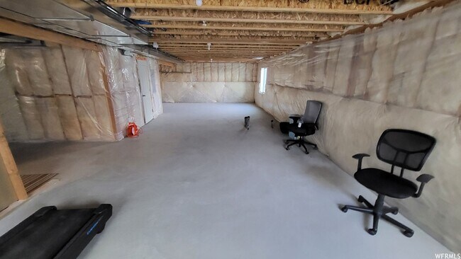 Building Photo - Gorgeous Home with unobstructed views in Herriman